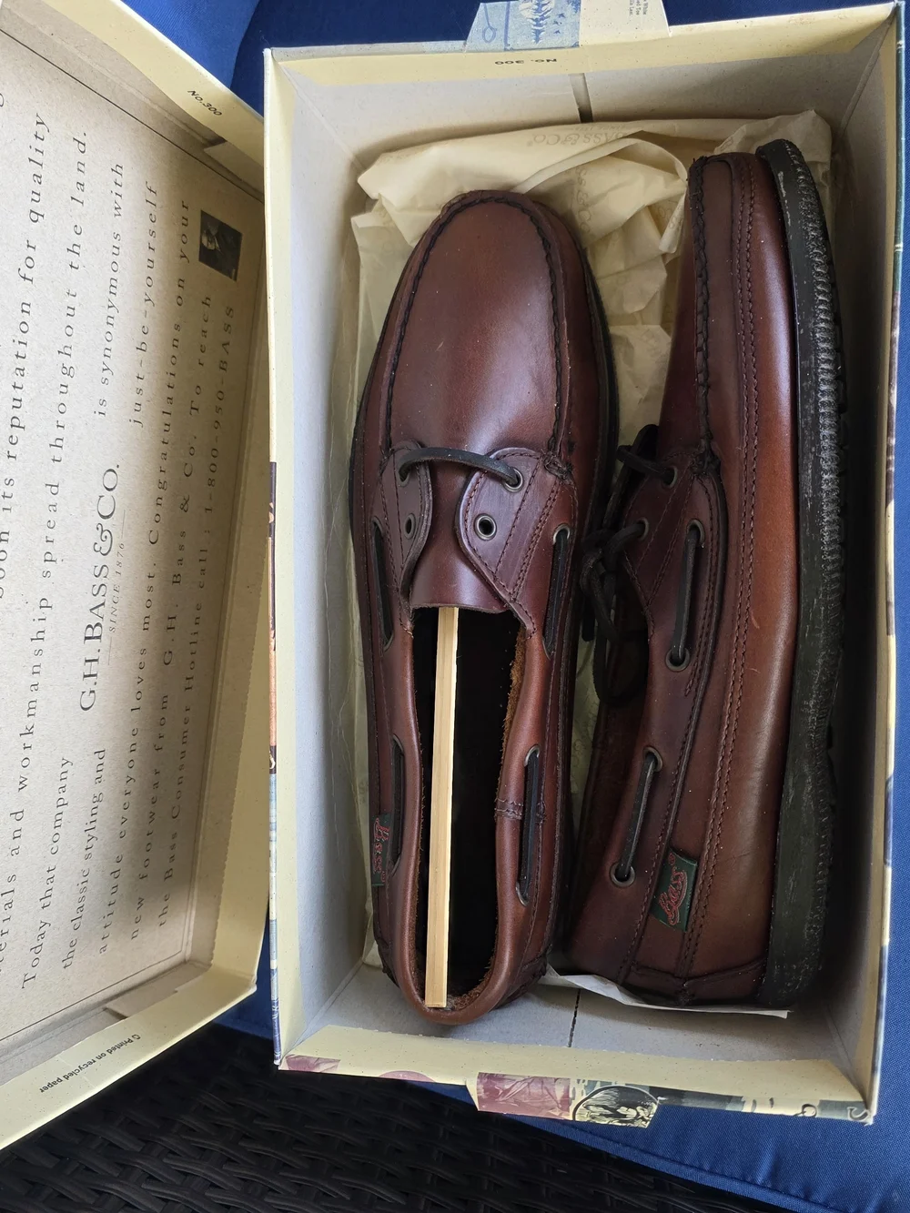 G.H. Bass & Co. Ledge Leather Boat Shoes Dark Brown 9.5W NIB Deck Shoes Coastal